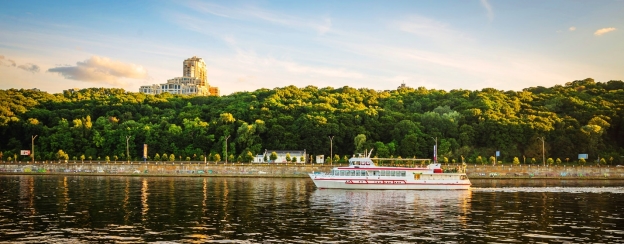 Київська панорама: 10 кращих краєвидів міста з Дніпра